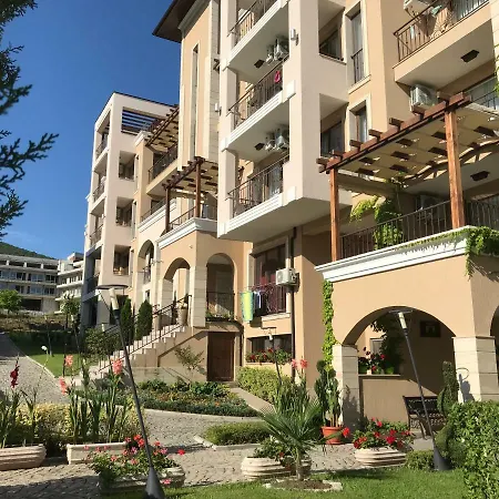 Exclusive In Porto Paradiso Appartement *