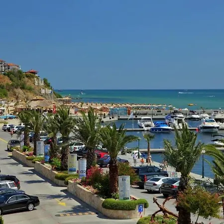 Exclusive In Porto Paradiso Appartement