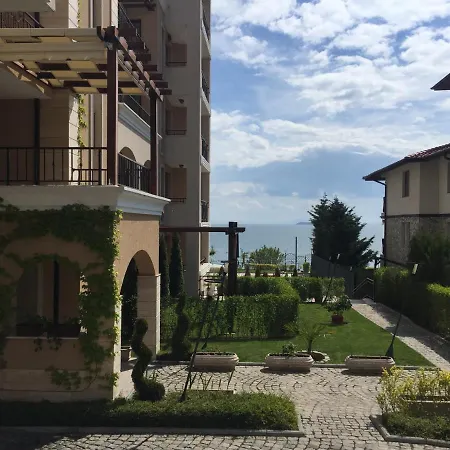 Exclusive In Porto Paradiso *
