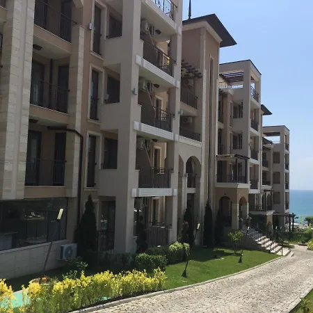 Exclusive In Porto Paradiso Appartement *